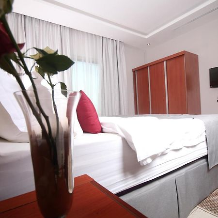 Tobal Al Zahra Hotel Apartments DDjeddah Extérieur photo