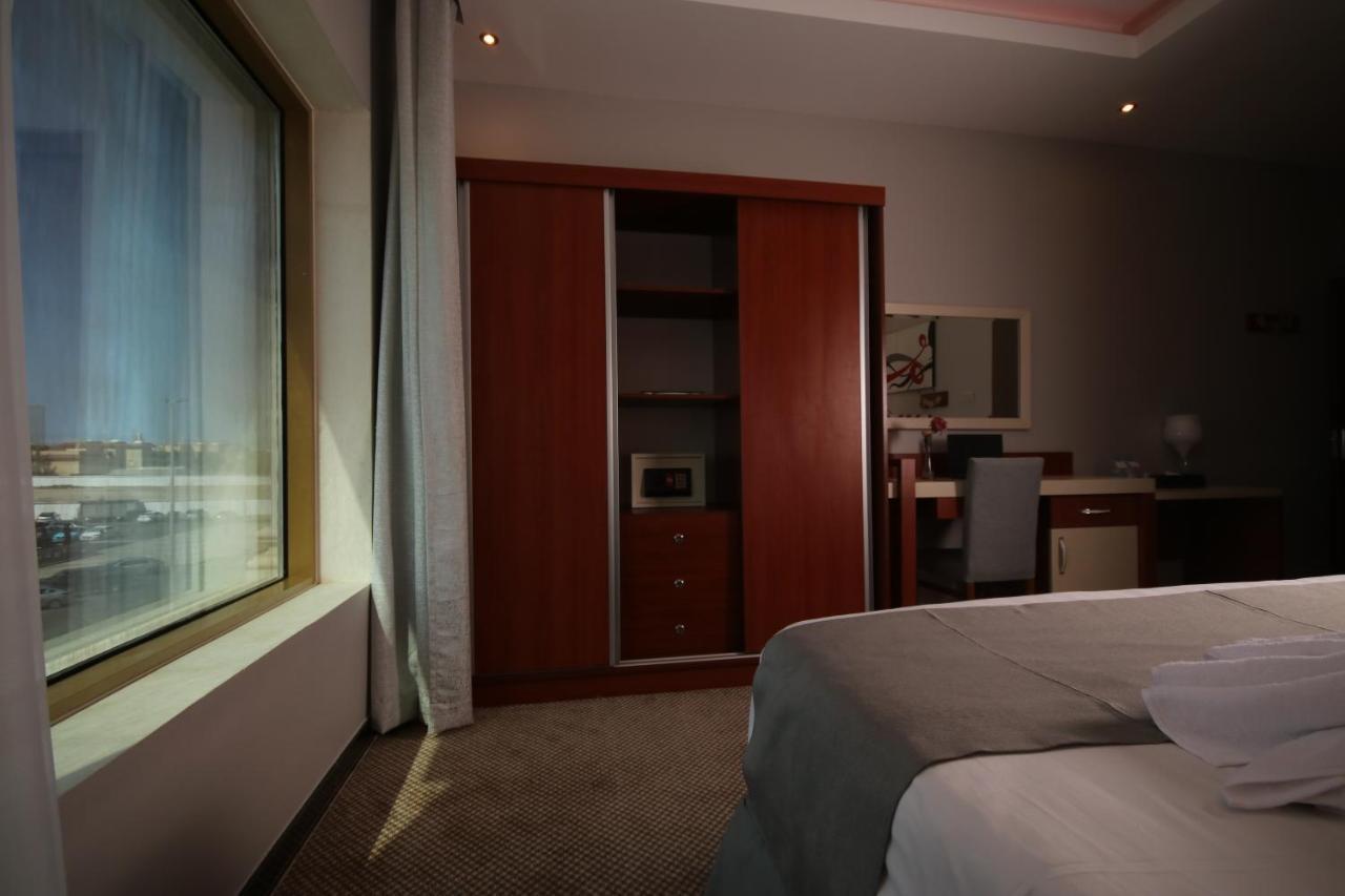 Tobal Al Zahra Hotel Apartments DDjeddah Extérieur photo