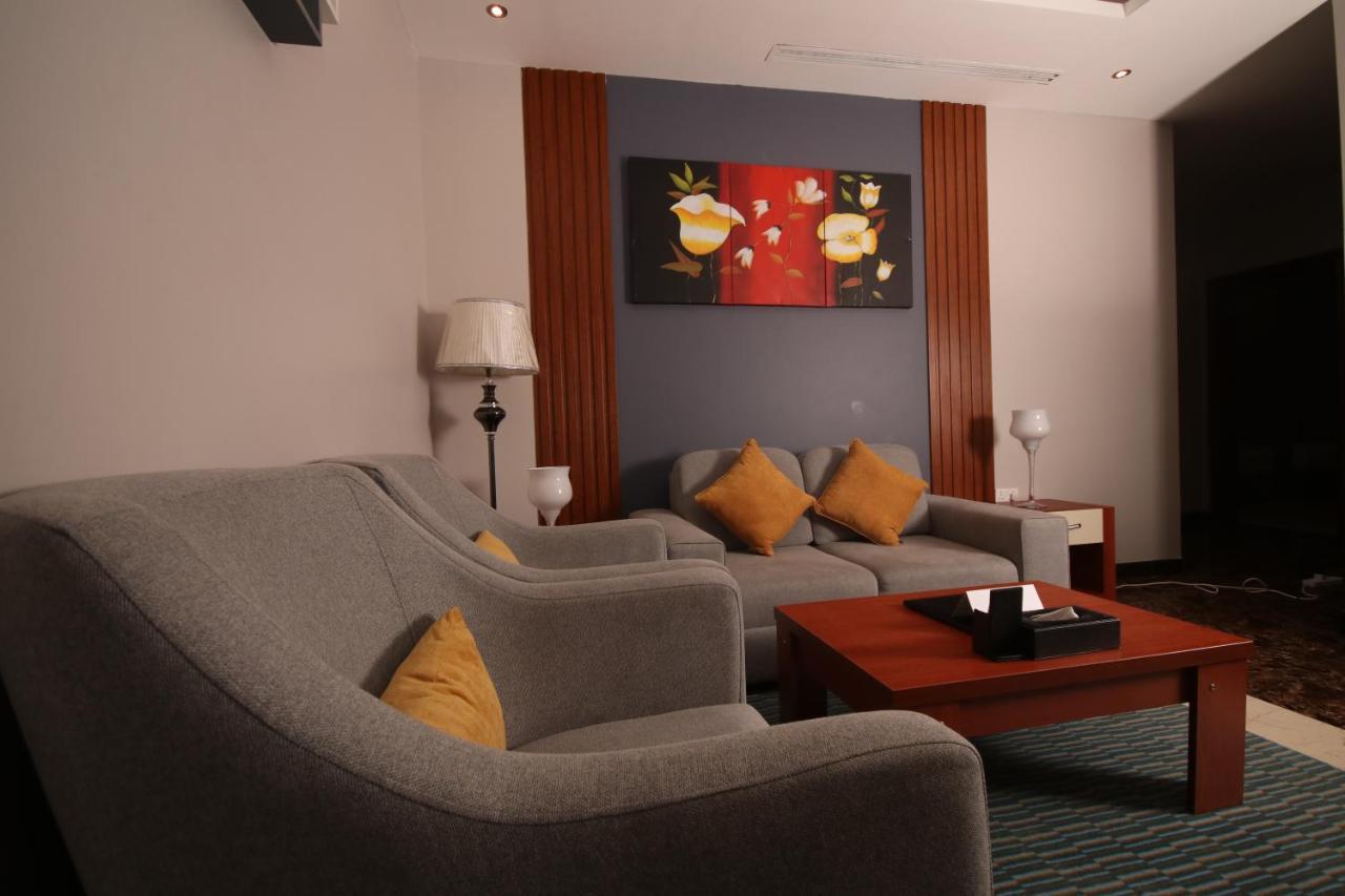 Tobal Al Zahra Hotel Apartments DDjeddah Extérieur photo