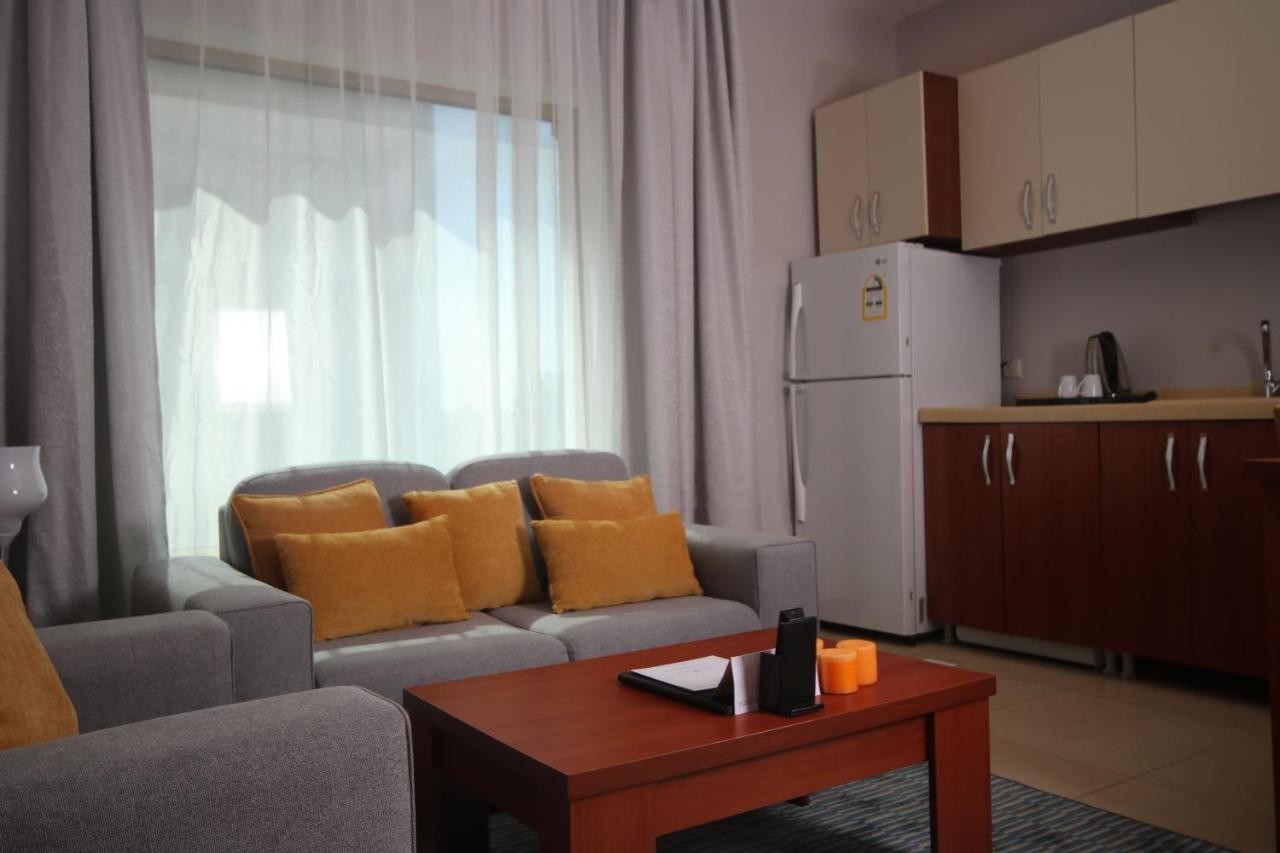 Tobal Al Zahra Hotel Apartments DDjeddah Extérieur photo